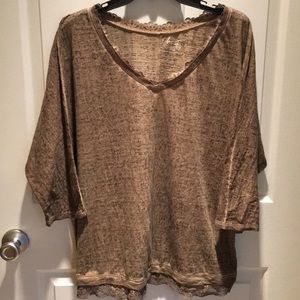 Never Worn! Lane Bryant three quarter sleeved top!